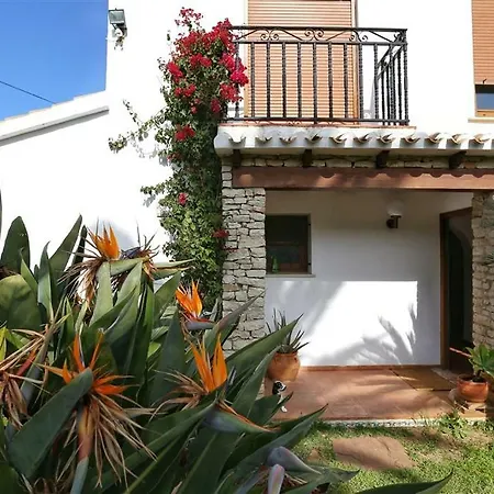 Preciosa Villa, Plena Naturaleza,jardin Grande,rustico, Increibles Vistas, Parque Natural Montgo, Holiday home