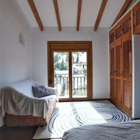 Preciosa Villa, Plena Naturaleza,jardin Grande,rustico, Increibles Vistas, Parque Natural Montgo, * Denia